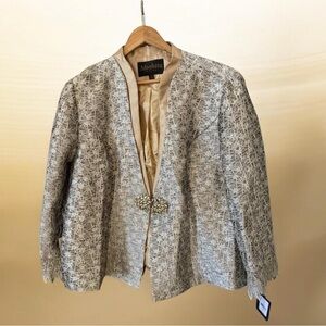 Moshita White and Gold Sherwani Style Jacket Size 22